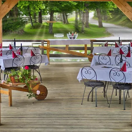 Slovenia Eco 3* Stahovica