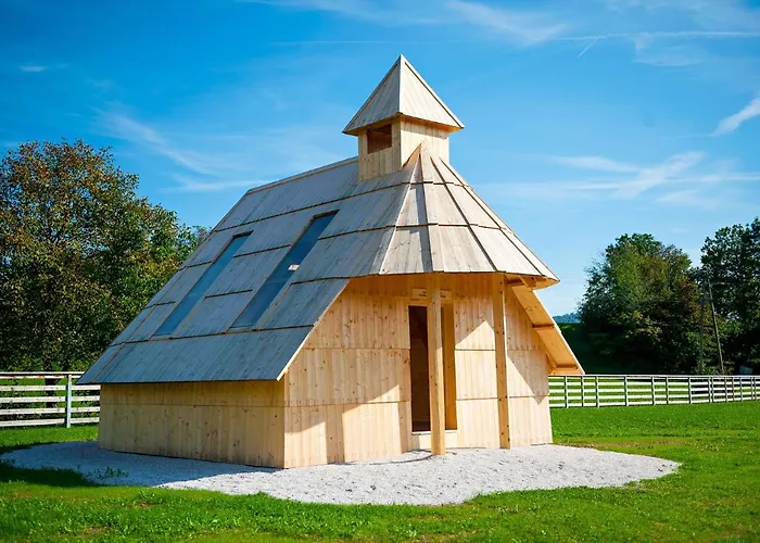 Slovenia Eco 3* Стаховица